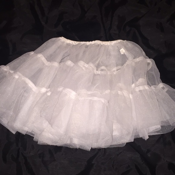 A Girls Under A Dressy Dress Pull Up Elastic Waist - Picture 3 of 3